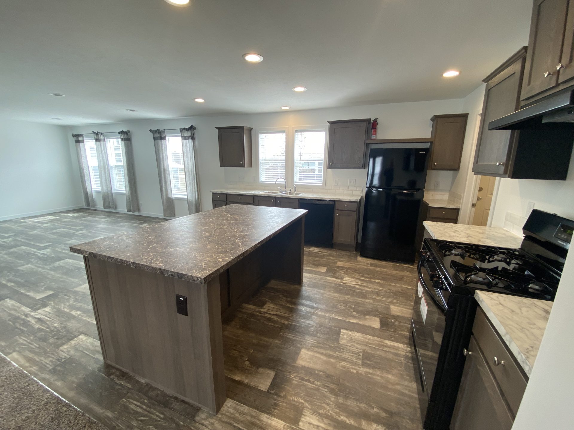 59426 Laine Ln New Haven MI 48048