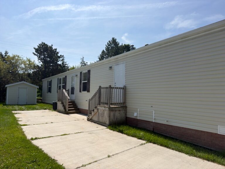 Estimated Mortgage $1304 | 59352 Cary Ln.