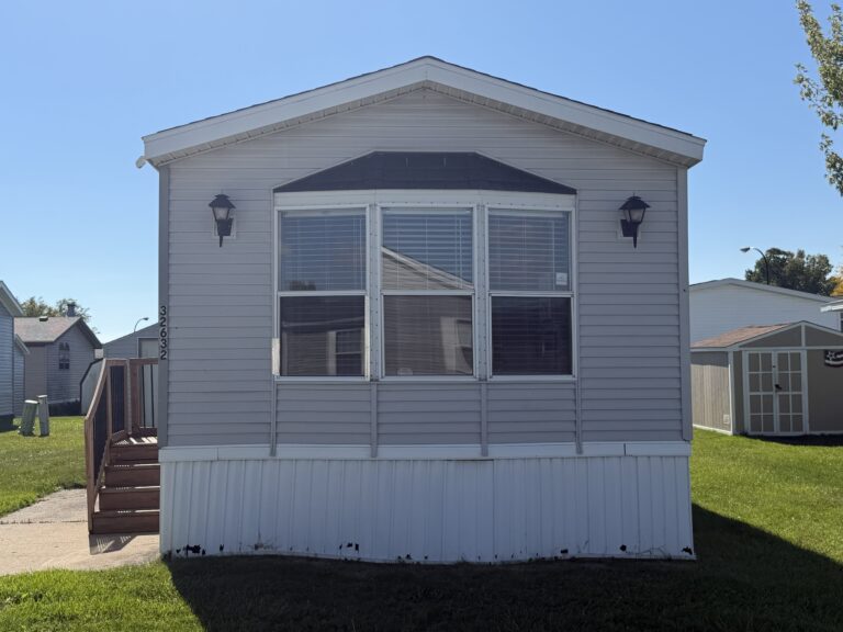 Photograph of 32632 Cary Lane North, 0029