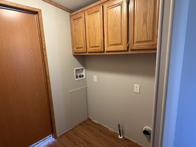 Gallery for 32632 Cary Lane North, 0029 at Riverbrook: Image 8 of 8